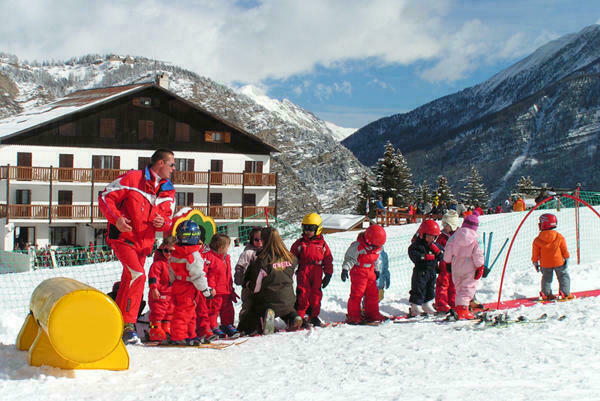 Sainte-Anne French ski school