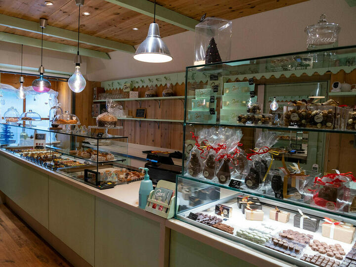 Boeri pastry shop