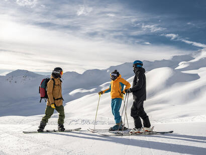 Les professionnels de la location de ski à Sainte-Anne © Ubaye Tourisme